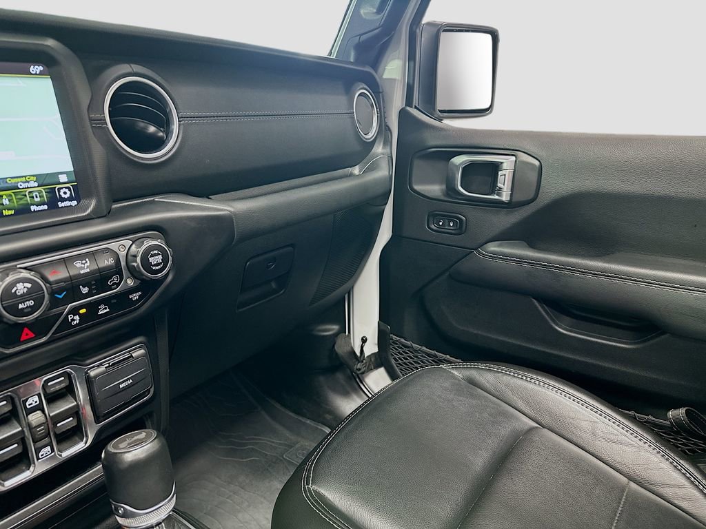 Used 2021 Jeep Wrangler Unlimited Sahara w/ Uconnect 4C Nav & Sound Group image 25