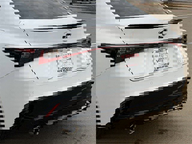 Used 2023 Lexus IS 350 F Sport image 6