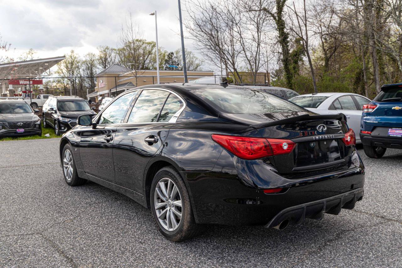 Used 2015 INFINITI Q50 AWD w/ Moonroof Package image 4