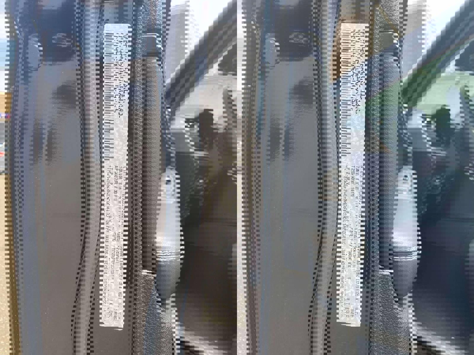 Used 2023 Jeep Grand Cherokee Laredo AWD/4WD image 19