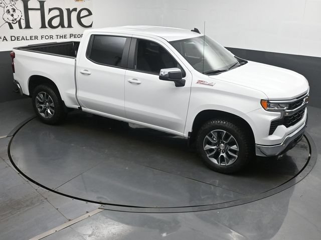 New 2026 Chevrolet Silverado 1500 LT w/ Z71 Off-Road Package AWD/4WD image 16