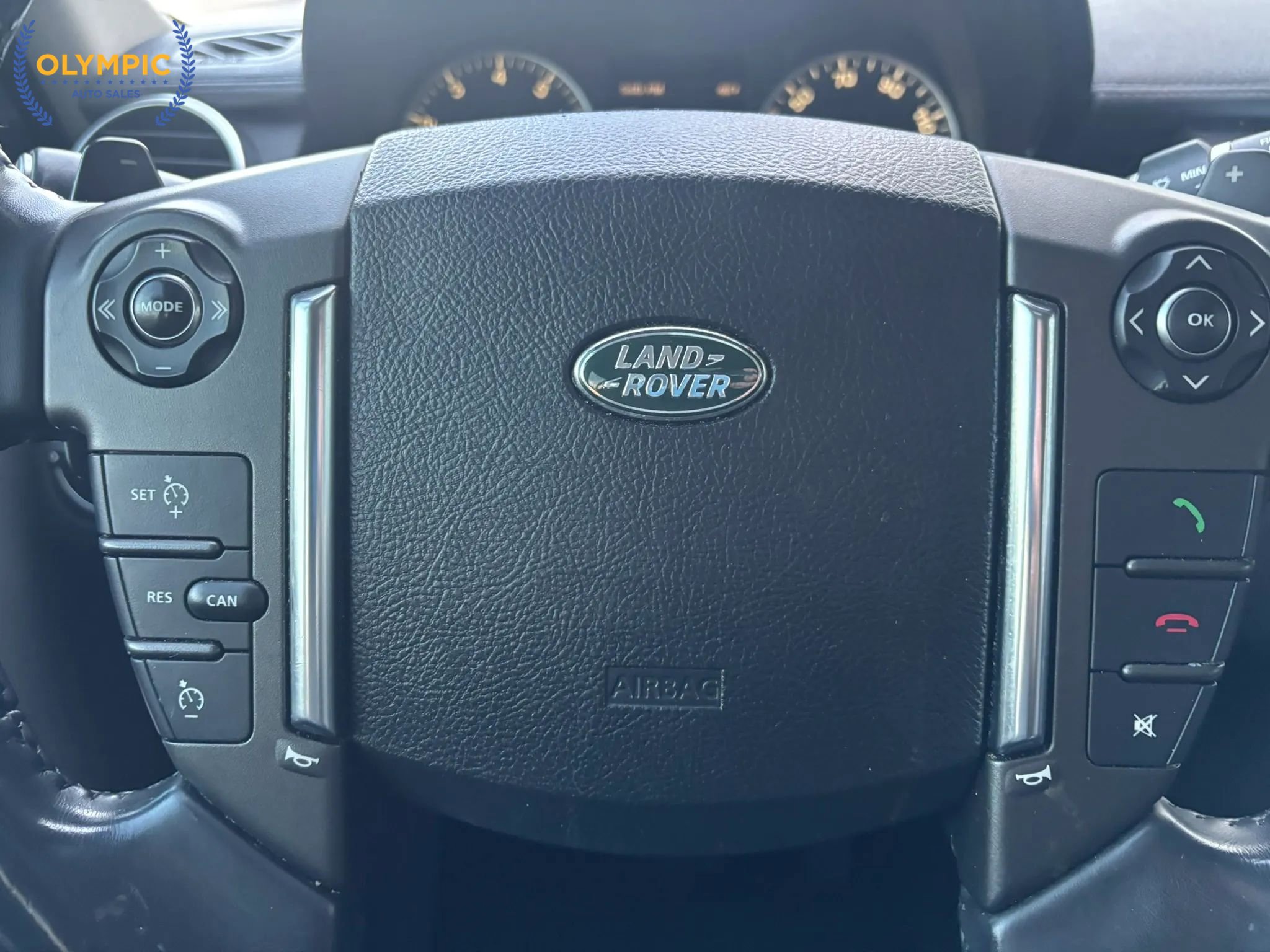 Used 2016 Land Rover LR4 HSE image 24