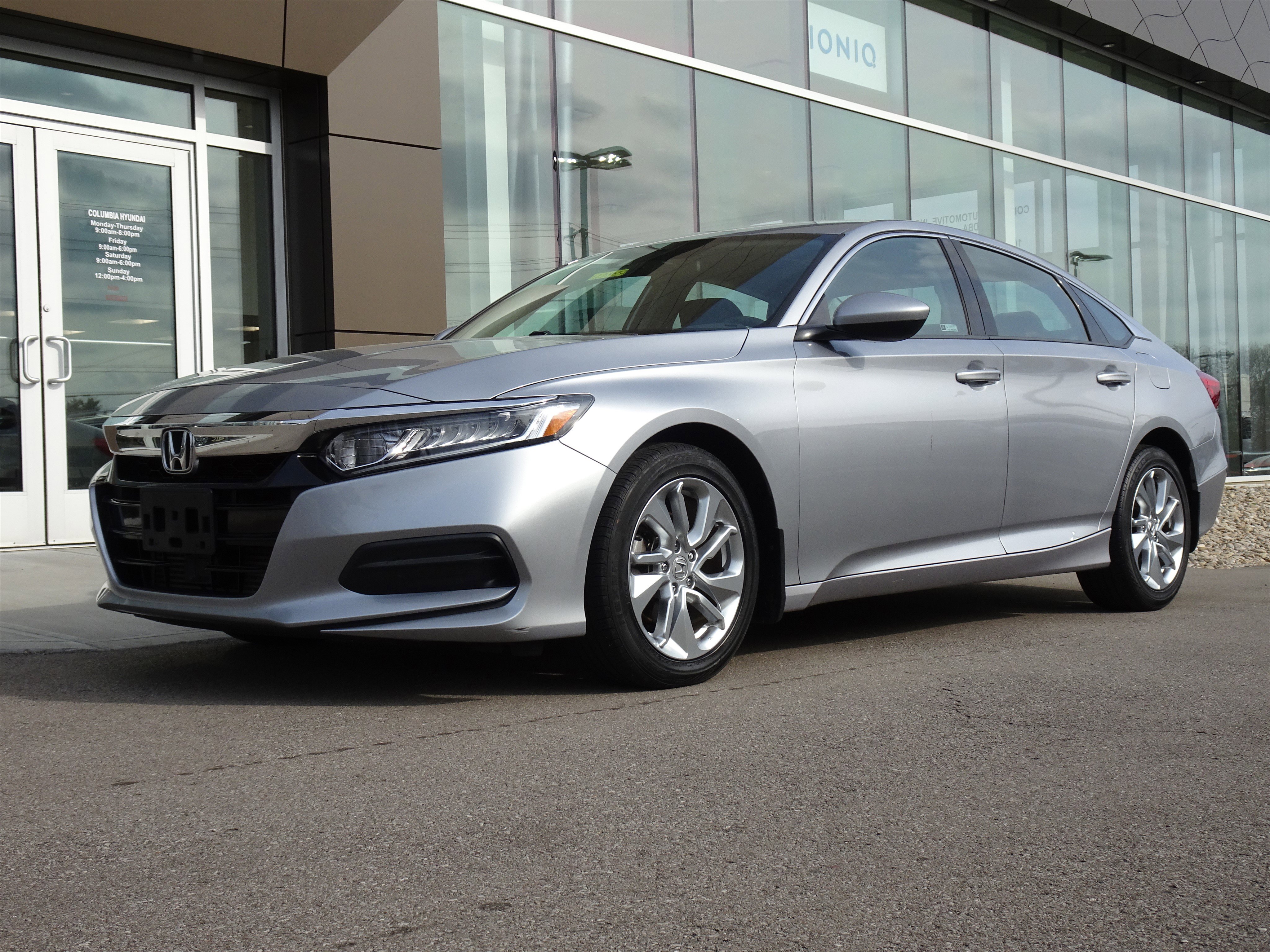 Used 2018 Honda Accord LX image 1