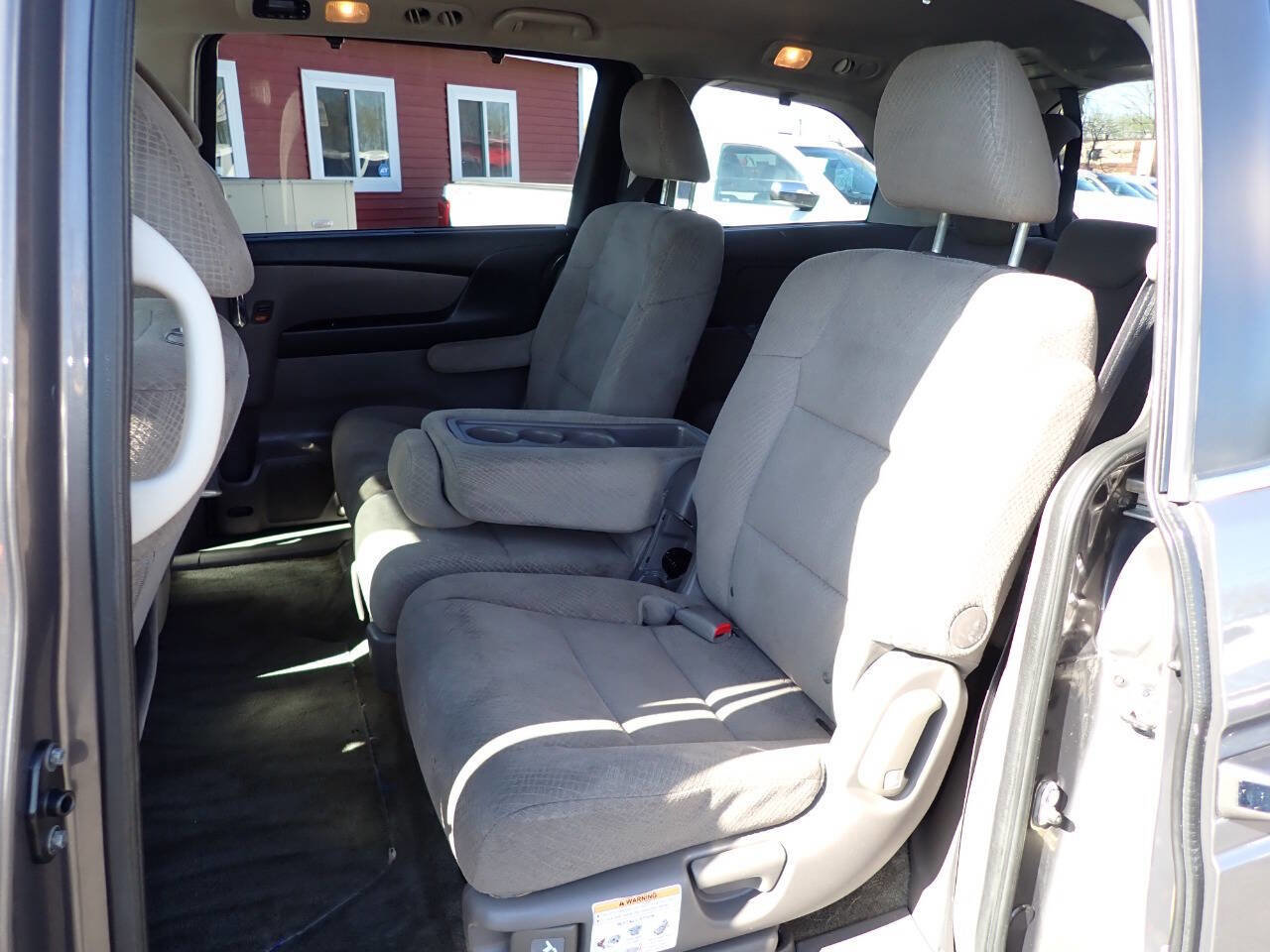 Used 2014 Honda Odyssey EX image 9