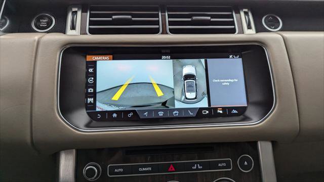 Used 2017 Land Rover Range Rover HSE AWD/4WD image 28