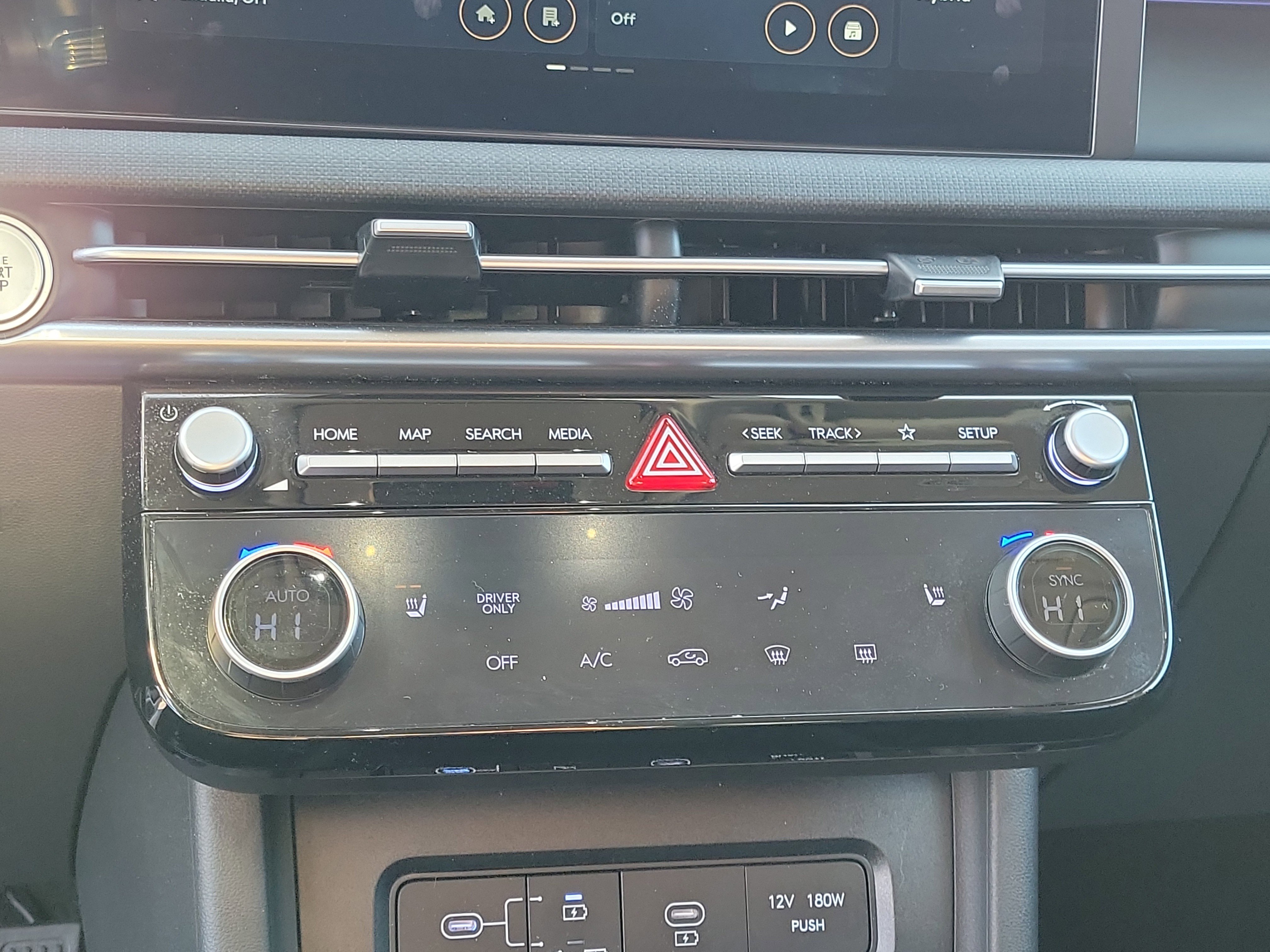 Certified 2025 Hyundai Tucson SEL image 27