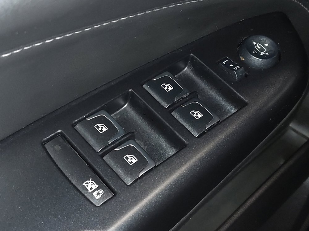 Used 2016 Cadillac SRX Luxury image 27