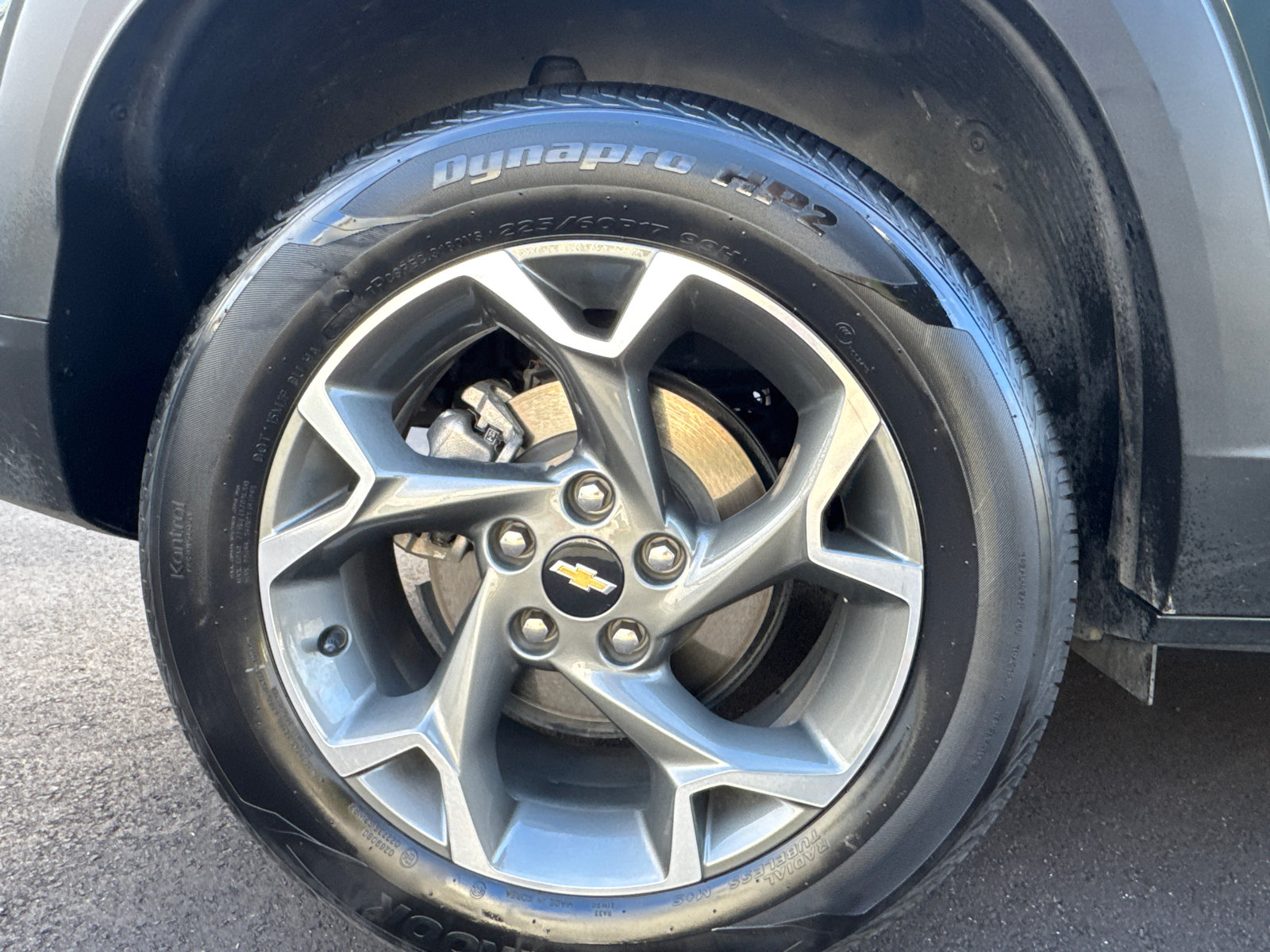 Used 2025 Chevrolet Trax LT FWD image 18