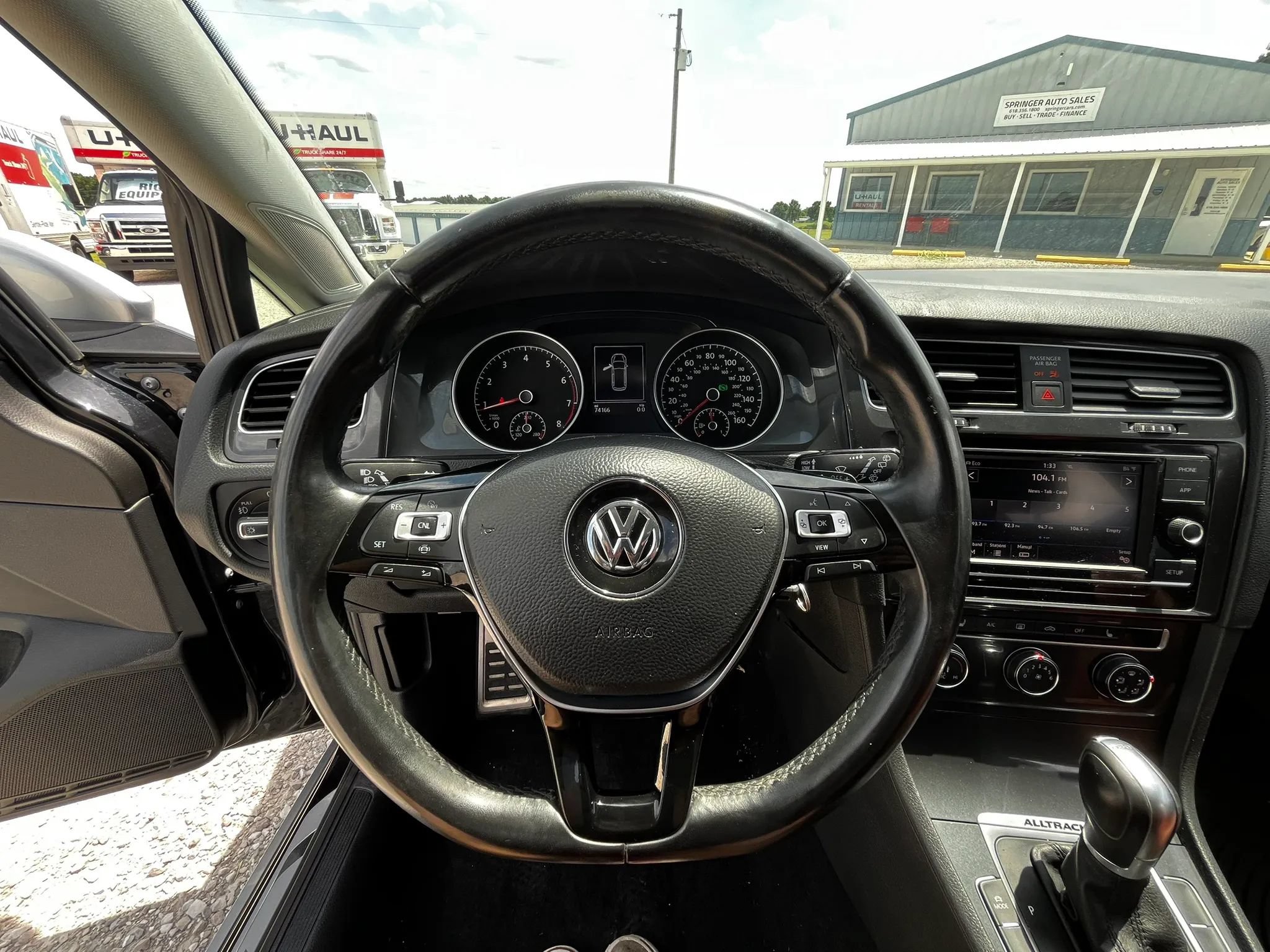 Used 2019 Volkswagen Golf Alltrack S AWD/4WD image 15