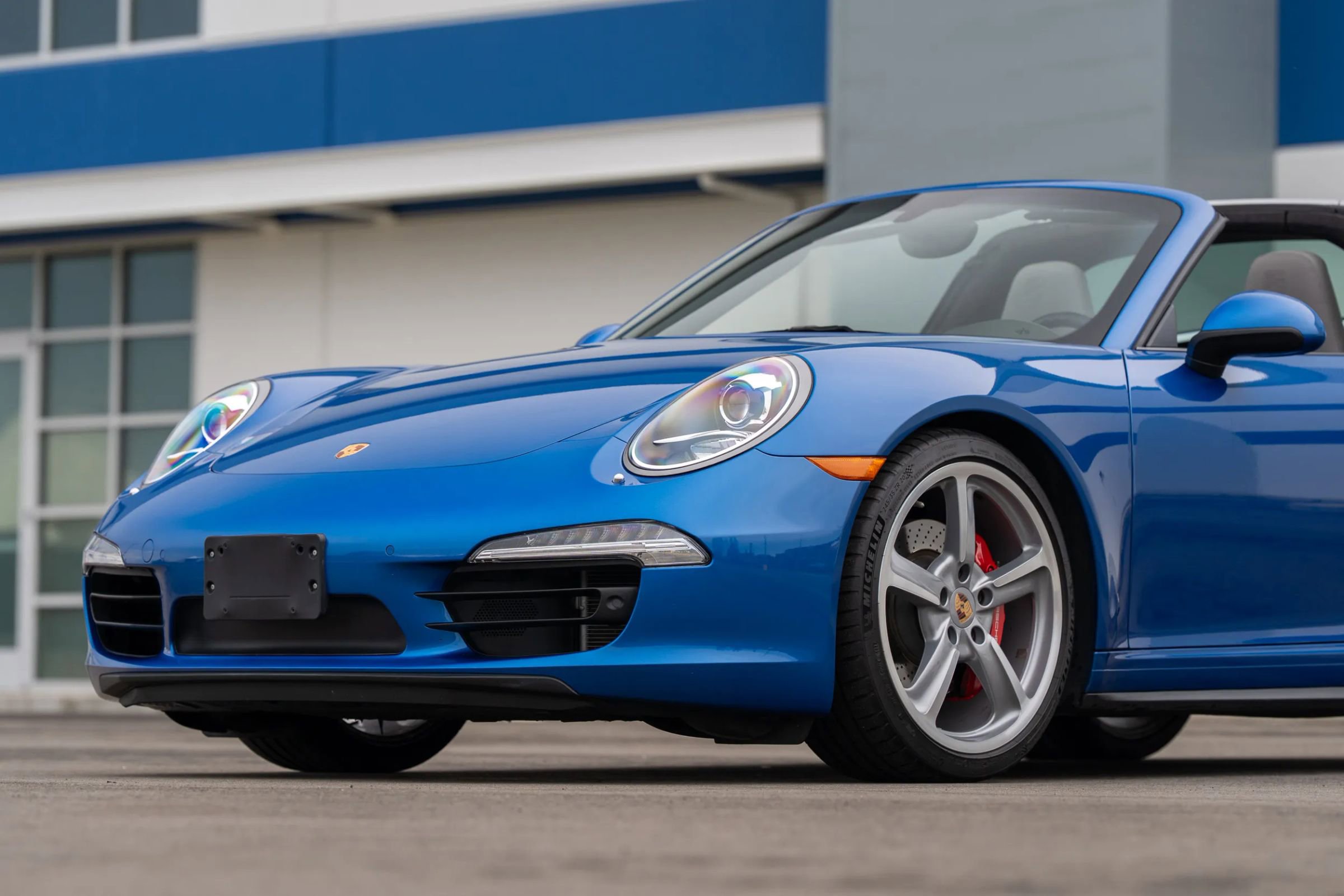 Used 2015 Porsche 911 Targa 4S image 26