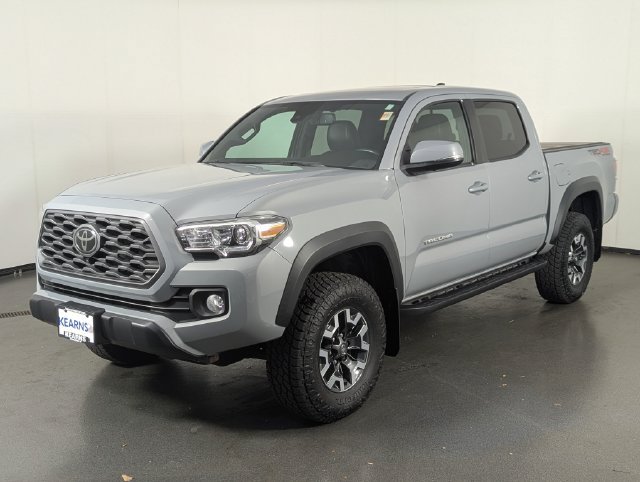 Used 2021 Toyota Tacoma TRD Off-Road AWD/4WD image 4