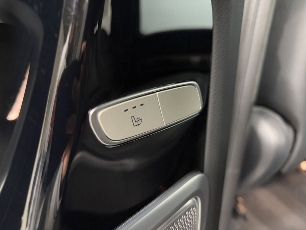 Used 2023 Mercedes-Benz G 550 image 26