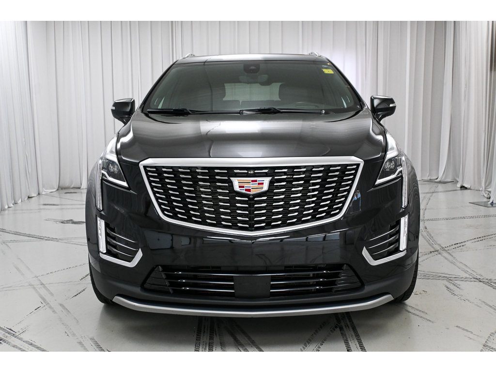 Used 2024 Cadillac XT5 Premium Luxury w/ Technology Package AWD/4WD image 3