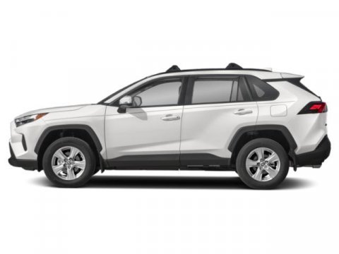 Used 2022 Toyota RAV4 XLE AWD/4WD image 3