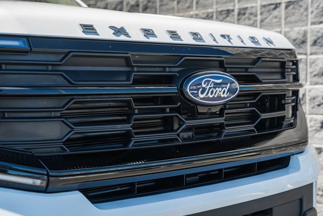 Used 2025 Ford Expedition Active AWD/4WD image 20