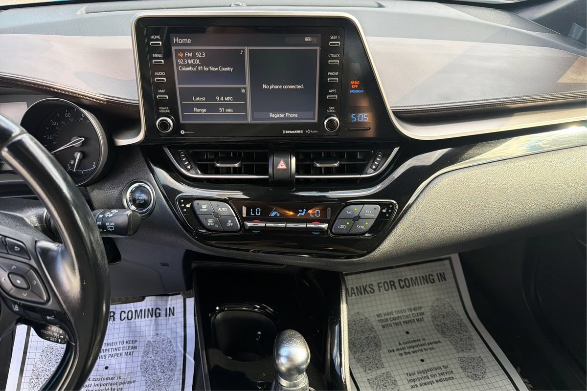 Used 2019 Toyota C-HR Limited FWD image 12