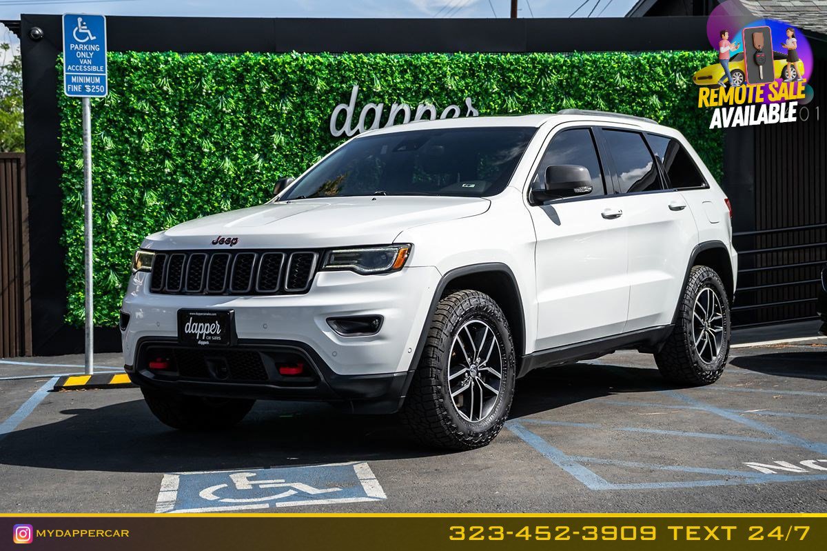 Used 2017 Jeep Grand Cherokee Trailhawk w/ Trailhawk Luxury Group AWD/4WD image 1