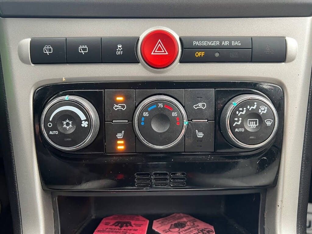 Used 2012 Chevrolet Captiva Sport LTZ image 20