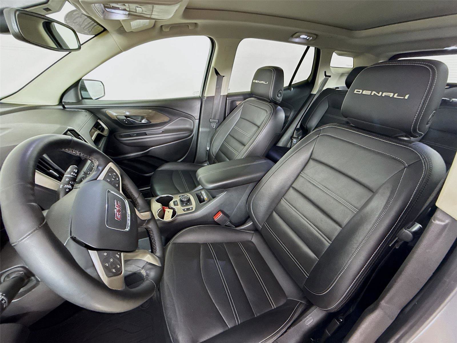 Used 2023 GMC Terrain Denali w/ LPO, Floor Liner Package image 11