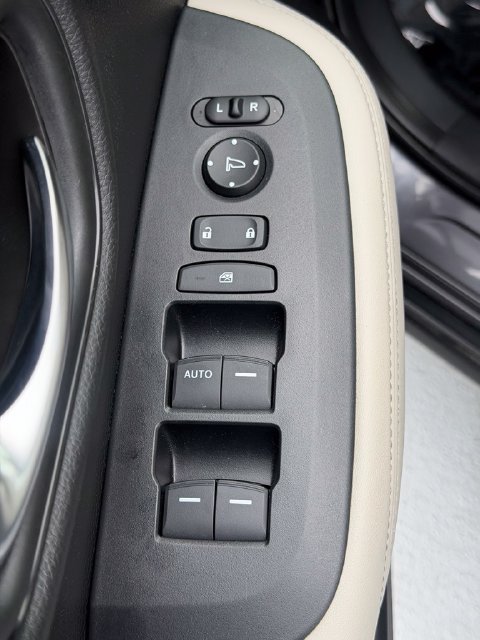 Certified 2024 Honda HR-V LX image 24