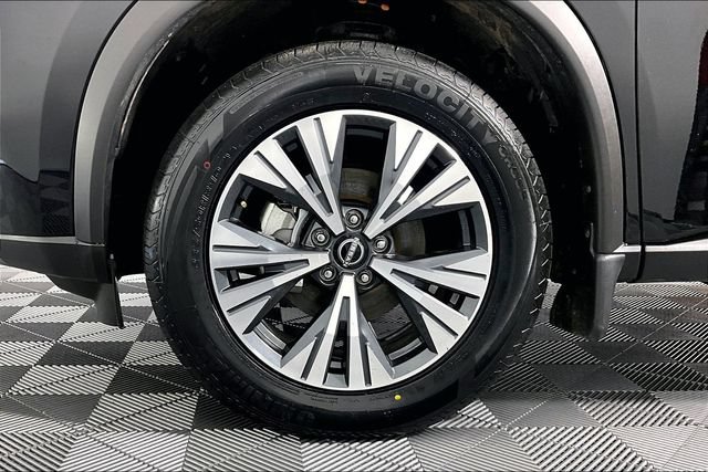 Used 2023 Nissan Rogue SV AWD/4WD image 10
