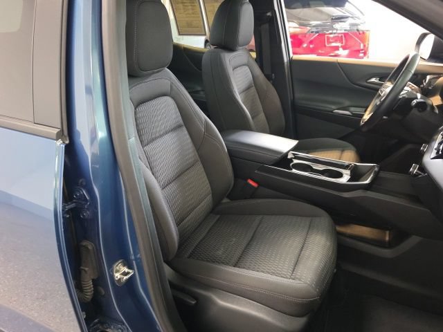 Certified 2025 Chevrolet Equinox LT FWD image 18