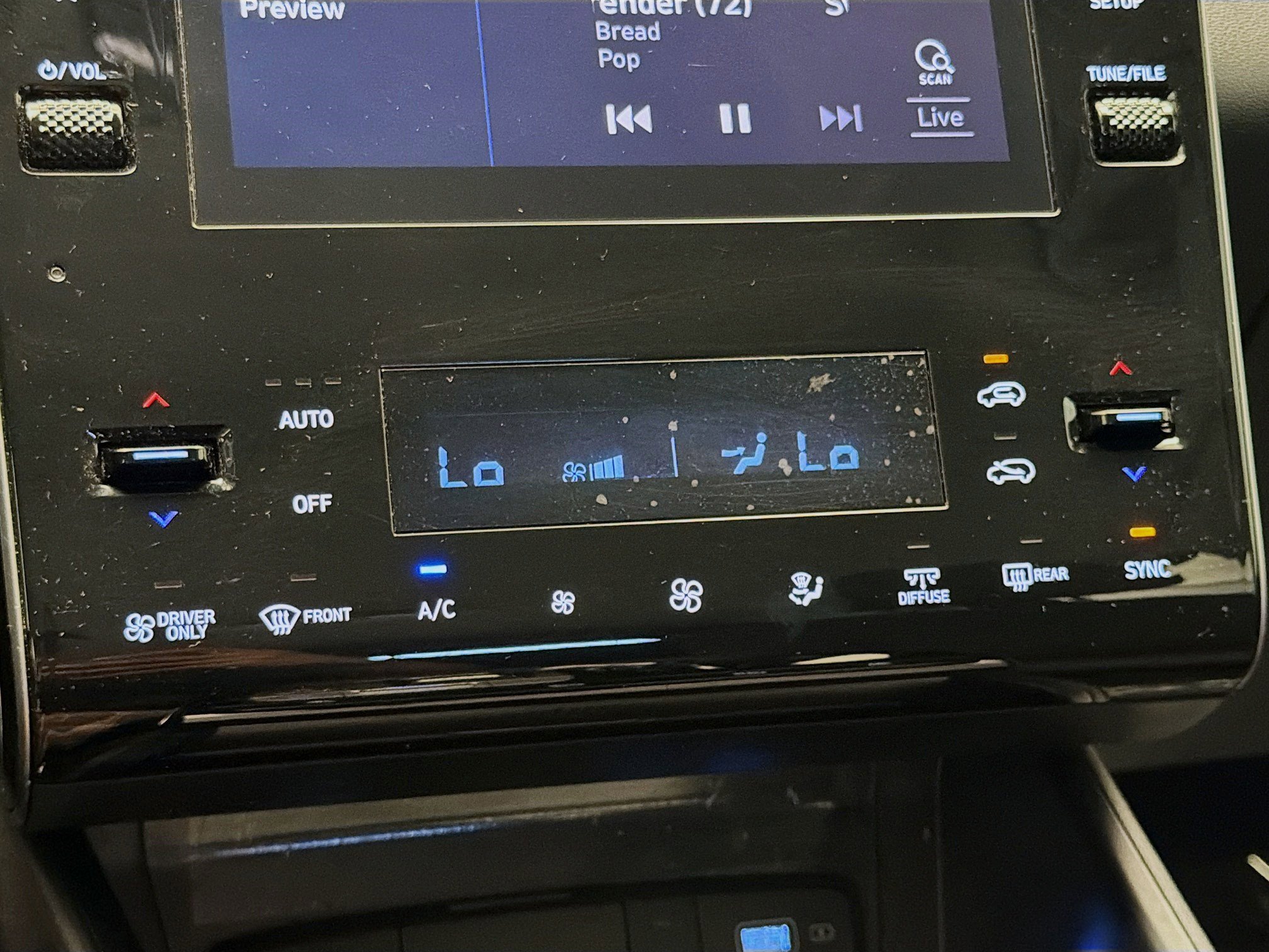 Used 2023 Hyundai Tucson Blue AWD/4WD image 9
