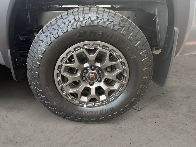 New 2026 Nissan Frontier PRO-4X w/ Pro Premium Package AWD/4WD image 5
