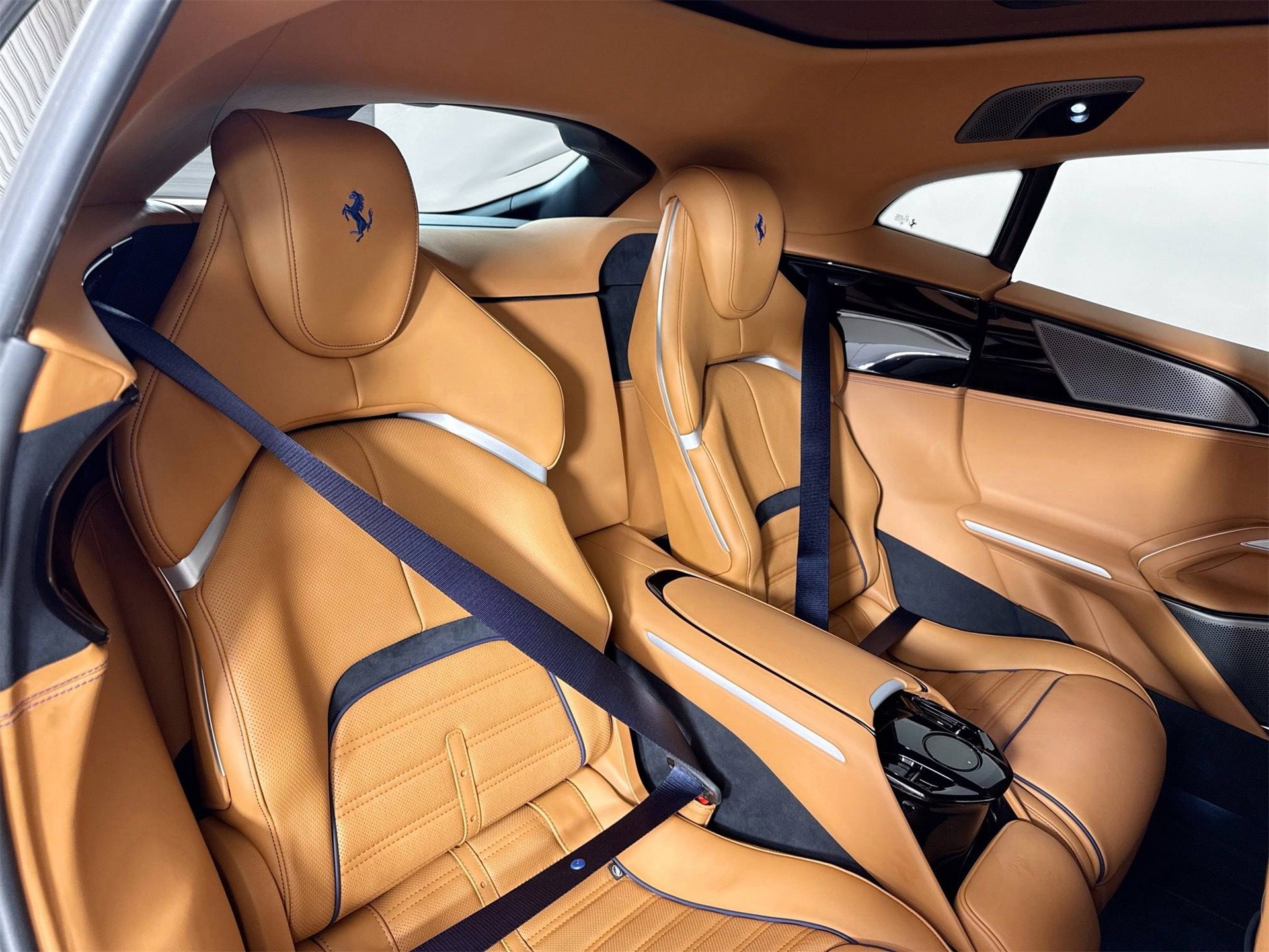 Certified 2024 Ferrari Purosangue image 21