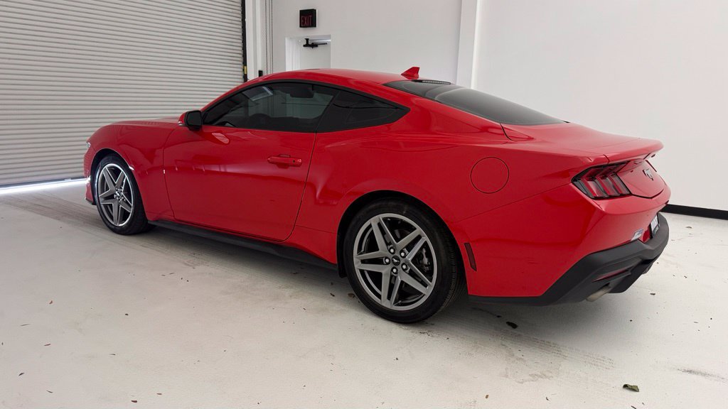 Used 2026 Ford Mustang Coupe RWD image 15
