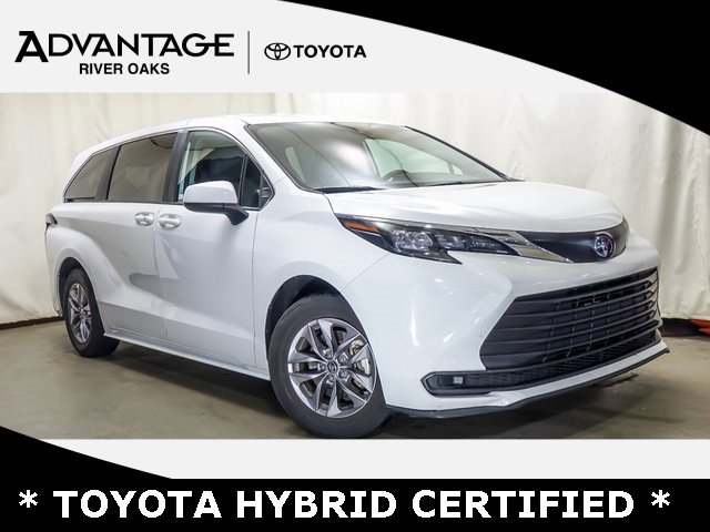 Certified 2024 Toyota Sienna LE