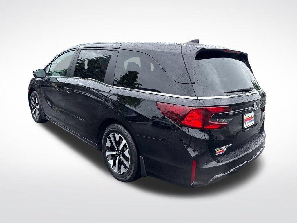 Certified 2025 Honda Odyssey EX-L image 3