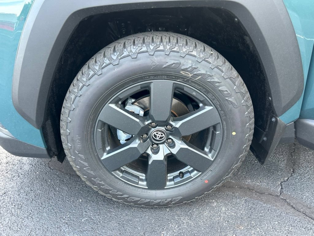 New 2026 Toyota RAV4 AWD image 28