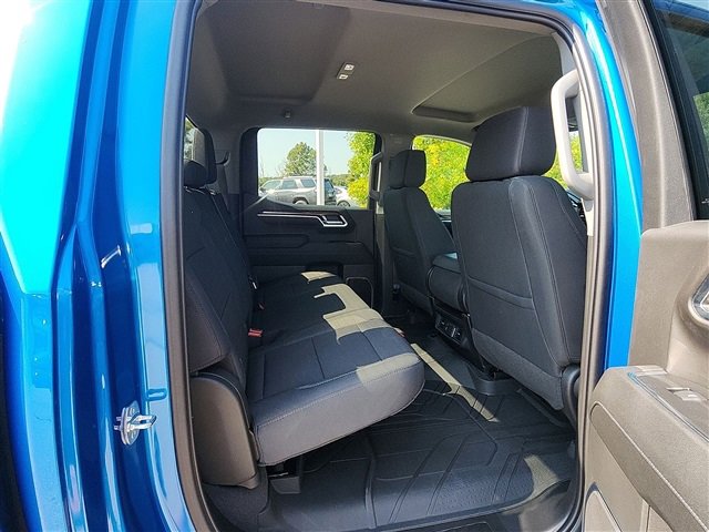 Used 2023 Chevrolet Silverado 1500 LT w/ Protection Package image 26