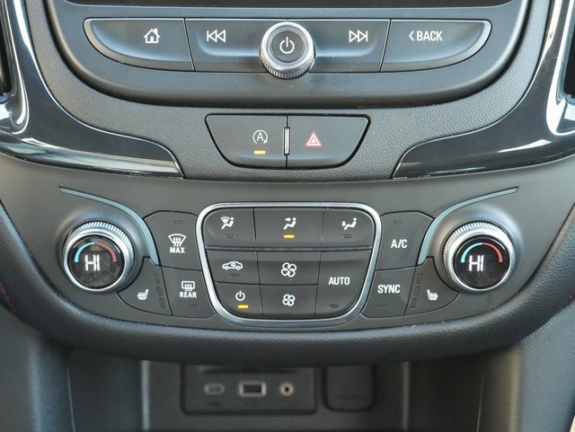 Used 2022 Chevrolet Equinox RS w/ RS Leather Package image 22