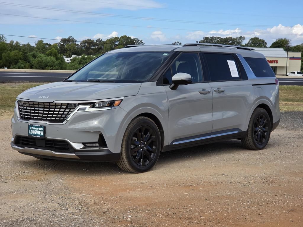 Used 2024 Kia Carnival SX Prestige FWD image 3