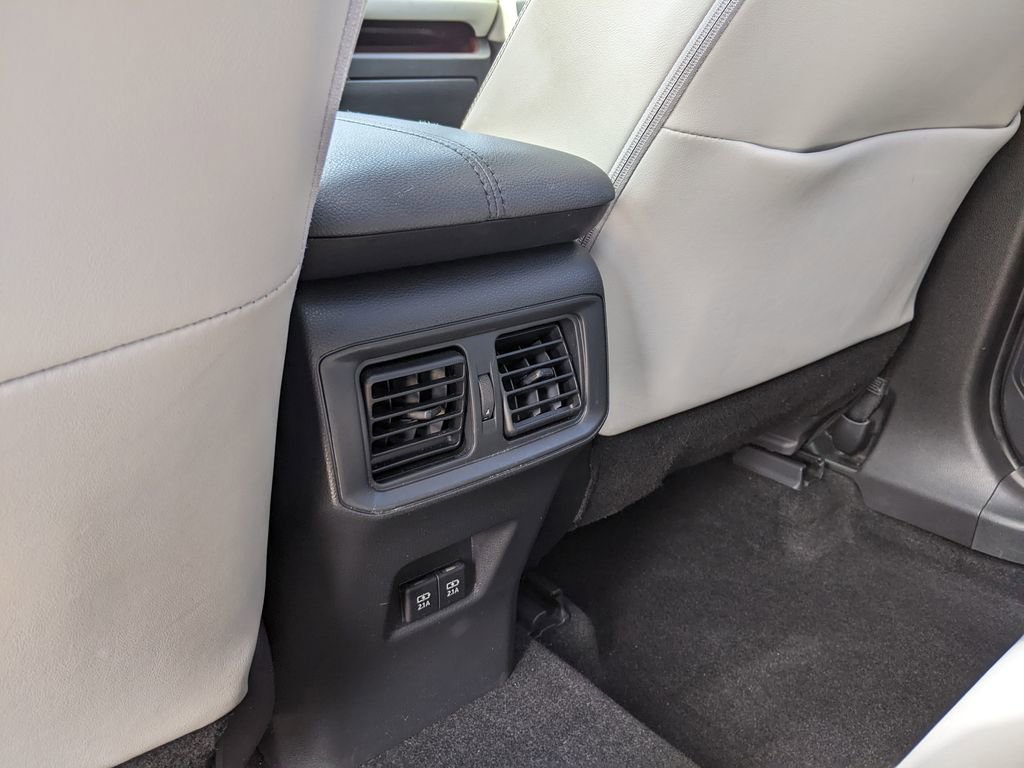 Used 2019 Toyota RAV4 Limited w/ Advanced Technology Package image 24