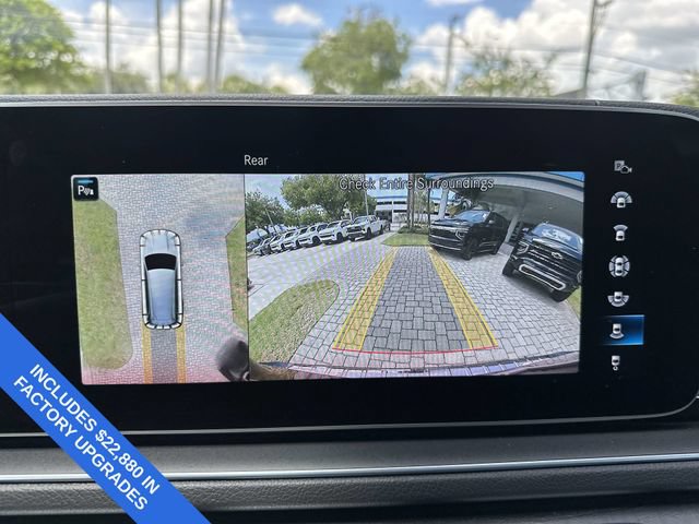 Used 2023 Mercedes-Benz GLS 580 4MATIC image 24