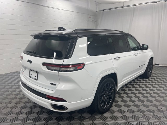 Used 2024 Jeep Grand Cherokee L Summit image 5