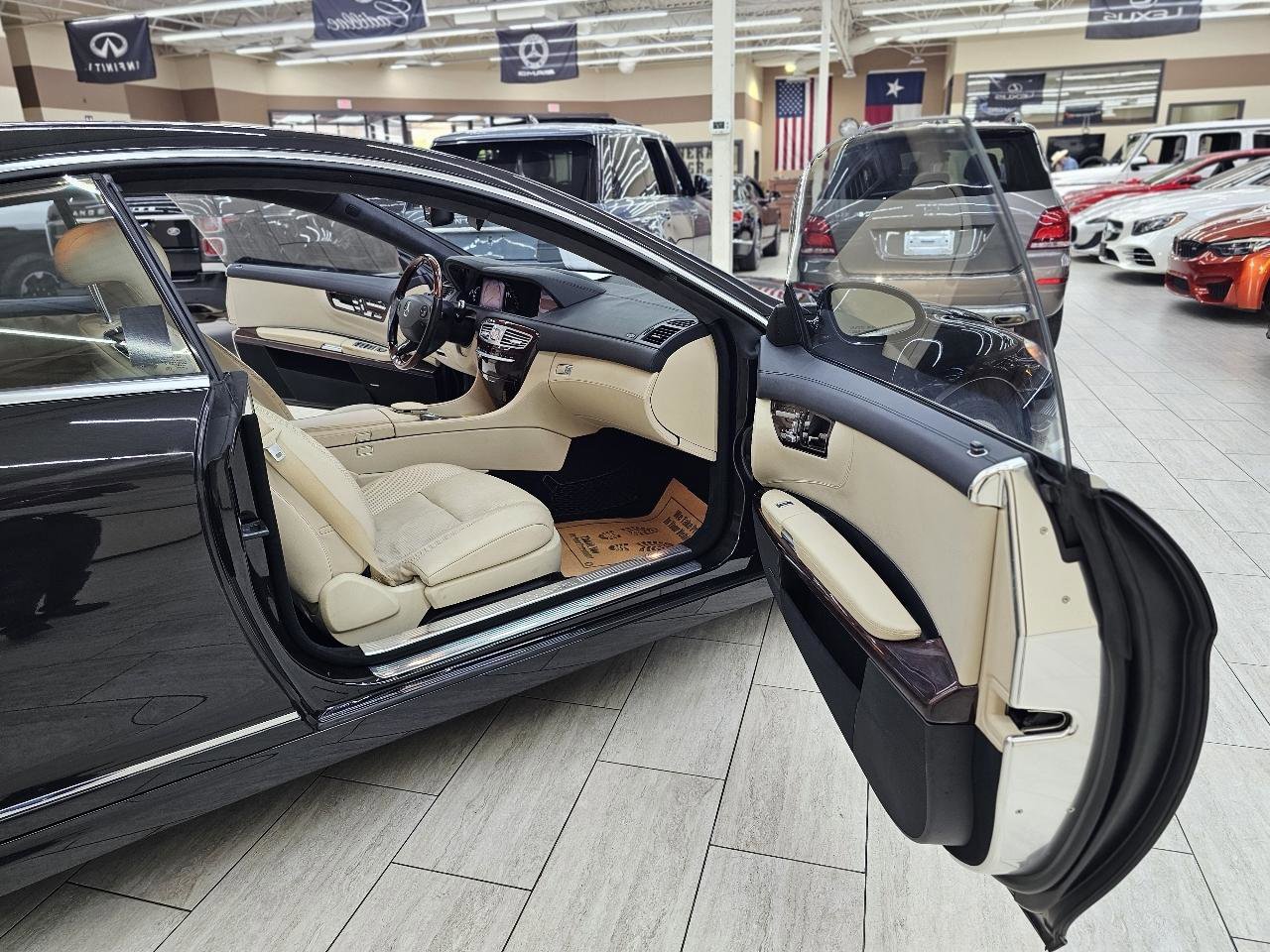 Used 2007 Mercedes-Benz CL 550 image 16