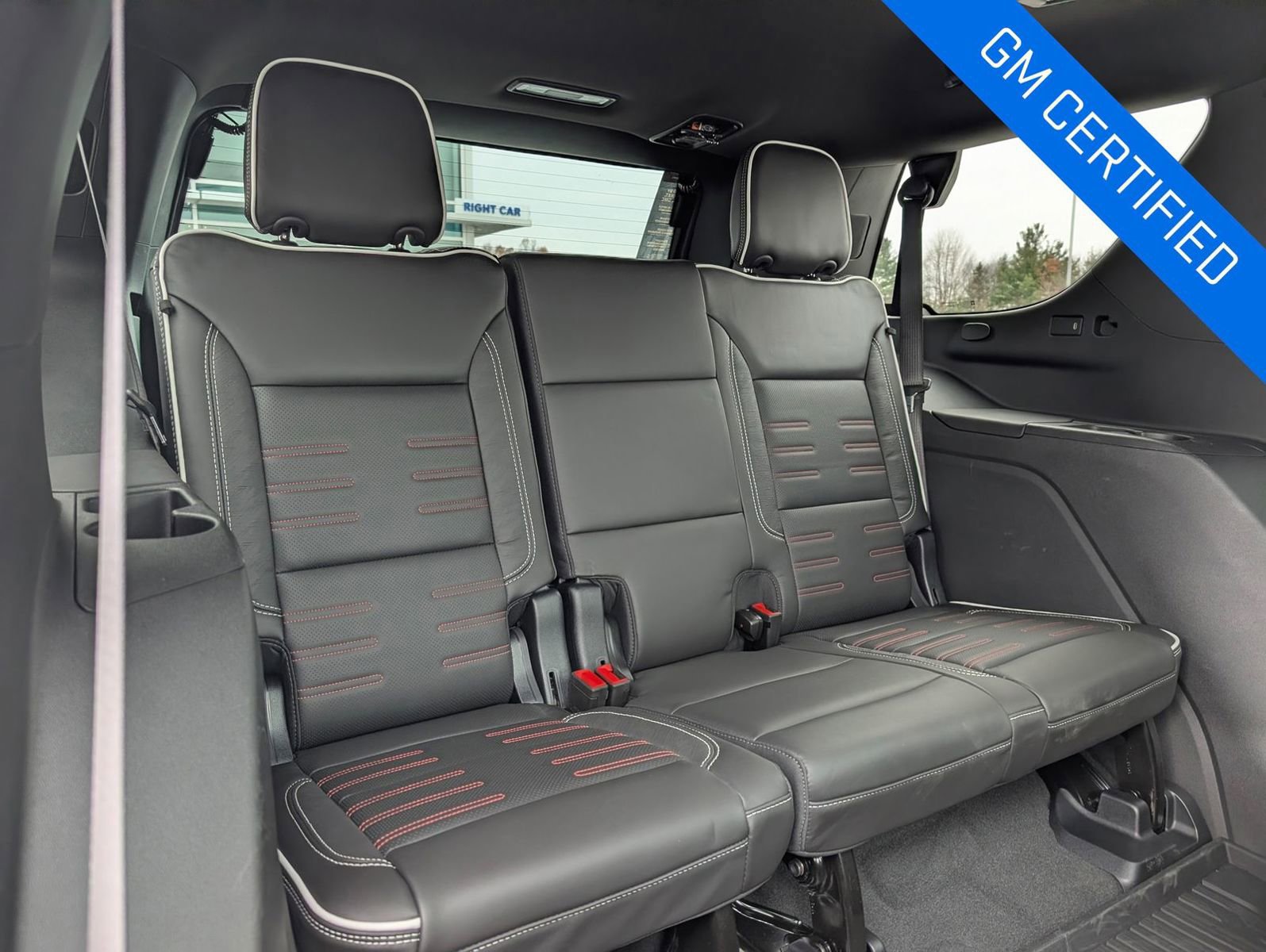 Used 2025 GMC Yukon AT4 Ultimate w/ LPO, Floor Liner Package image 45