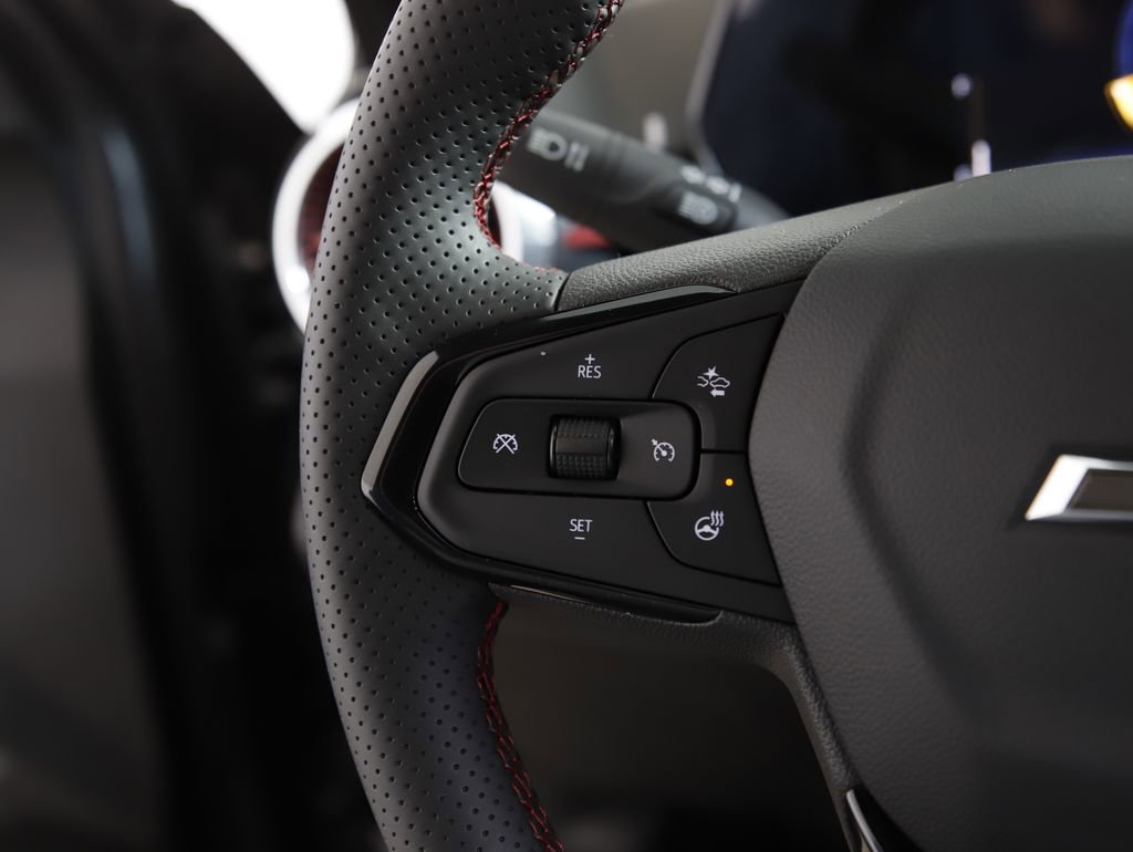 New 2026 Chevrolet Trax RS w/ Driver Confidence Package FWD image 17