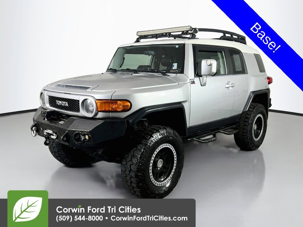 Used 2007 Toyota FJ Cruiser 4WD w/ Upgrade Pkg 1 image 4