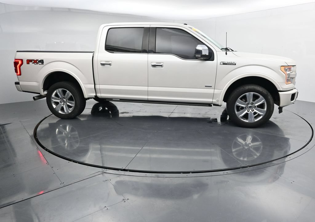Used 2016 Ford F150 Platinum w/ Equipment Group 701A Luxury AWD/4WD image 9