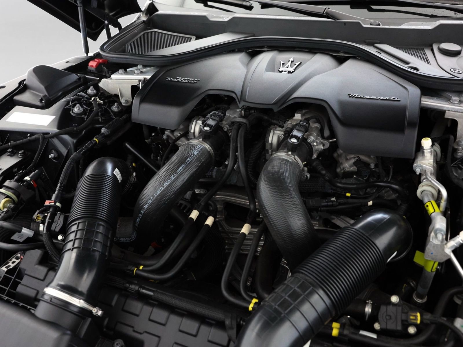 Used 2024 Maserati GranTurismo Trofeo AWD/4WD image 41