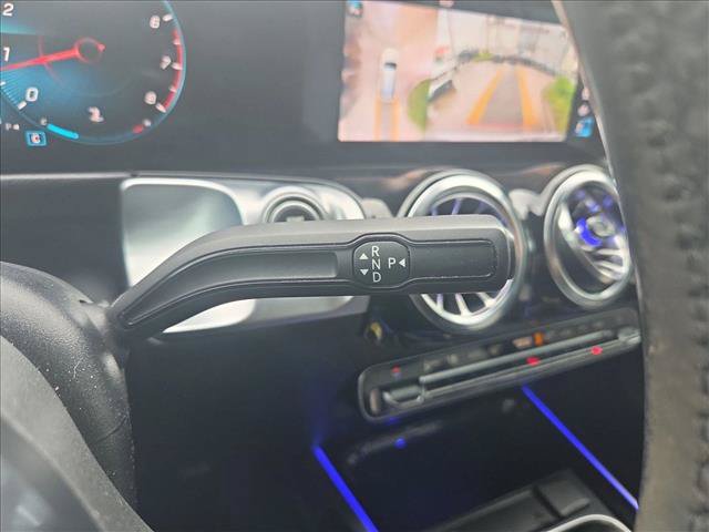 Used 2022 Mercedes-Benz GLB 250 image 13