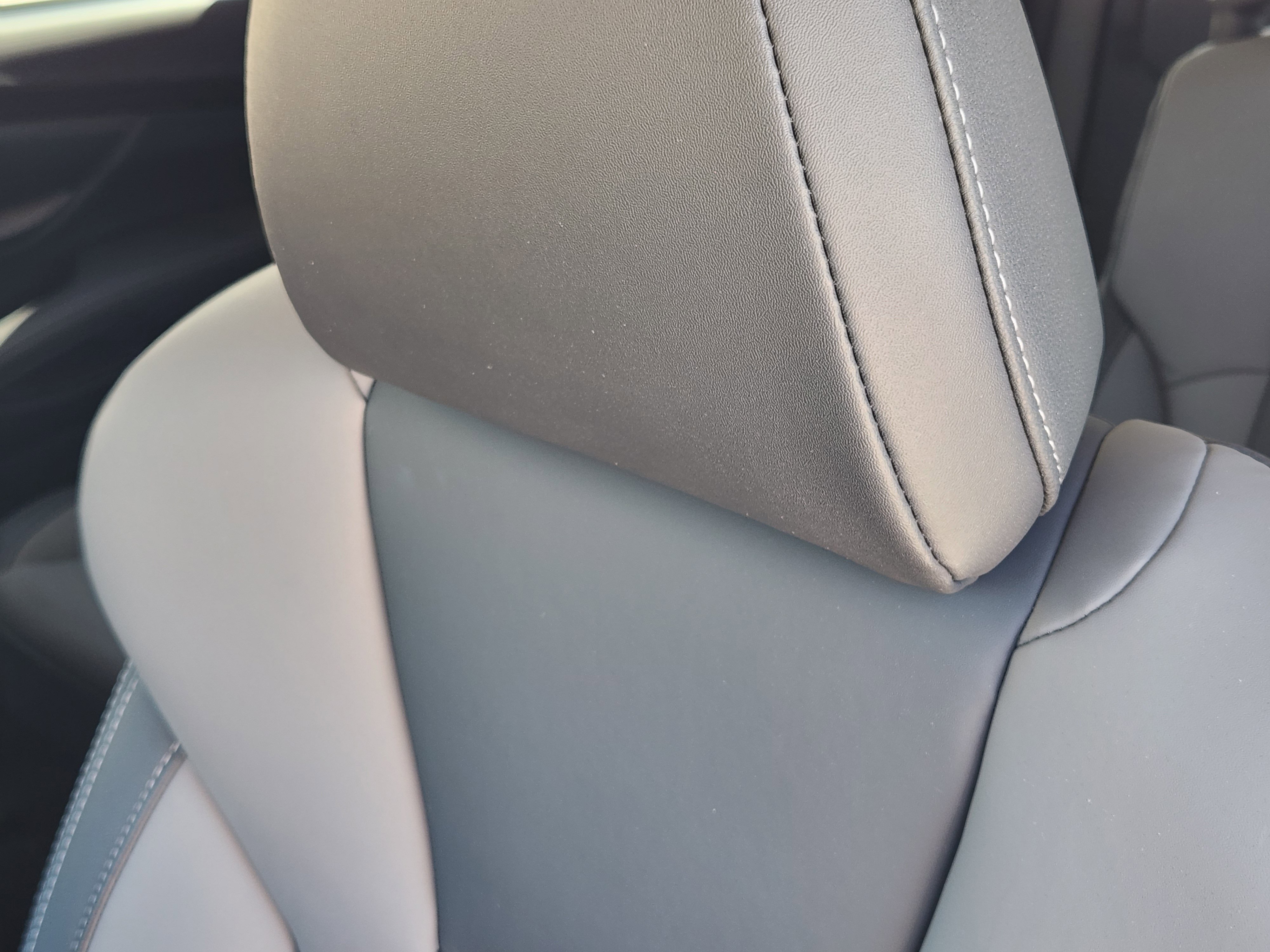 Used 2022 Subaru Ascent Onyx Edition image 15