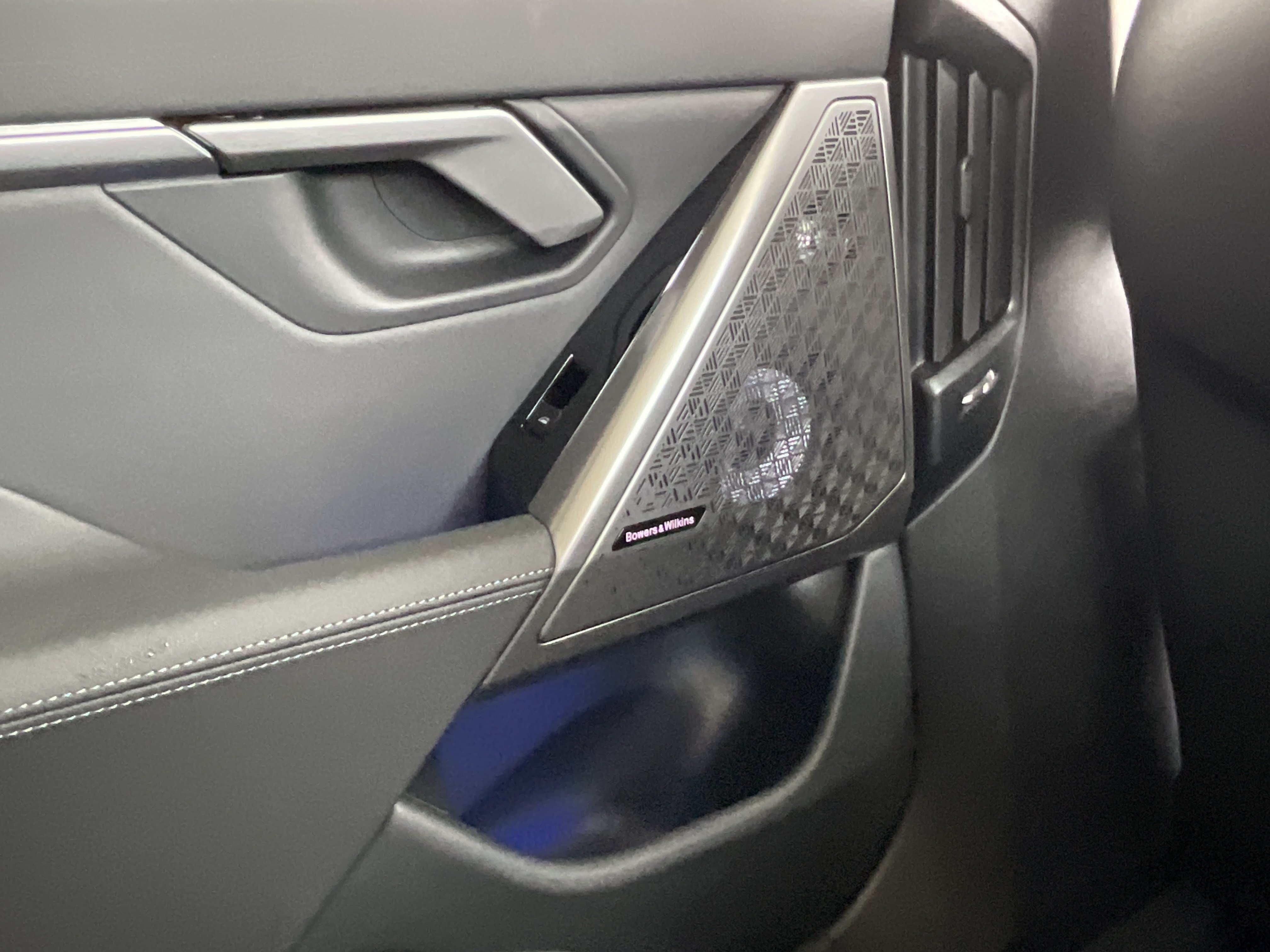 New 2027 BMW M5 Touring AWD/4WD image 22