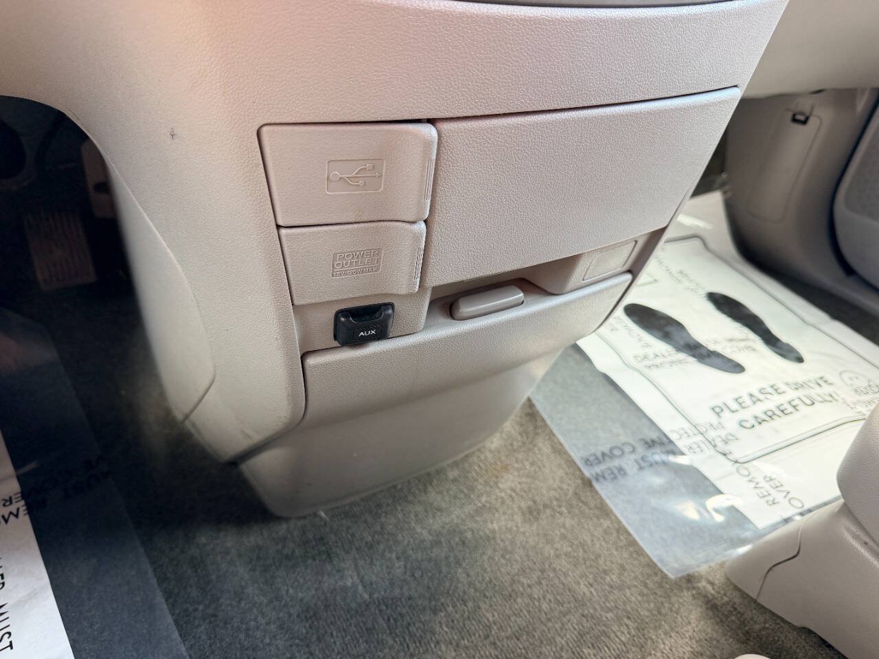 Used 2015 Honda Odyssey LX image 40