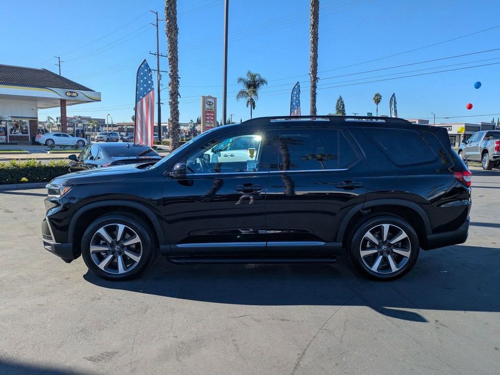 Certified 2023 Honda Pilot Elite image 18